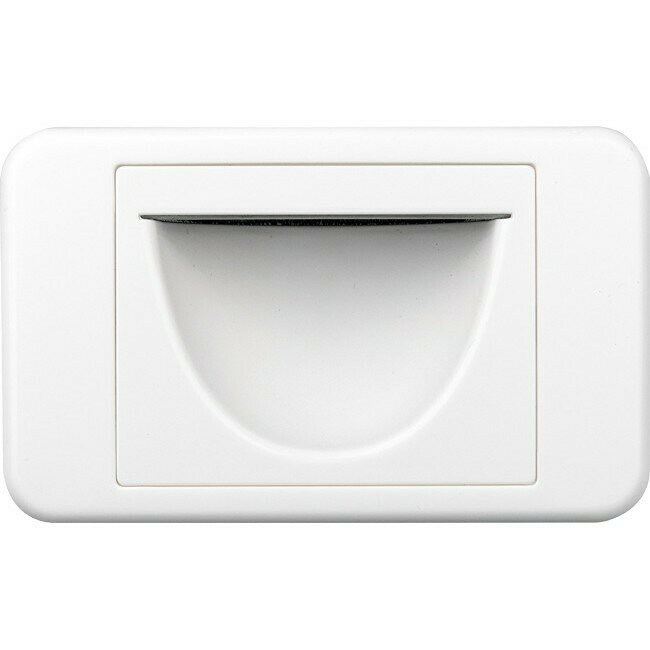 WHITE REVERSE BULLNOSE WALL
