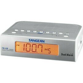 BASIC AM / FM BEDSIDE CLOCK