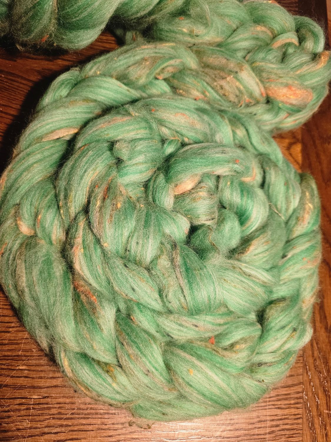 Kammzug Pollwarth mit Wolle- Viskose Nepp Kammzug Pollwarth mit Wolle- Viskose Nepp