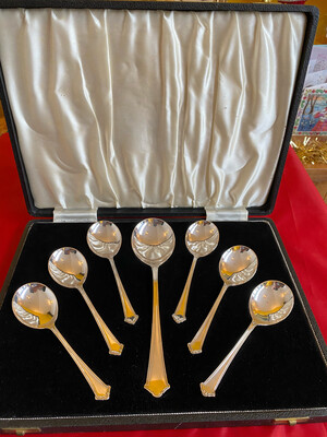 Silver Plated Dessert Spoons And Serving Spoon - Boxed Set