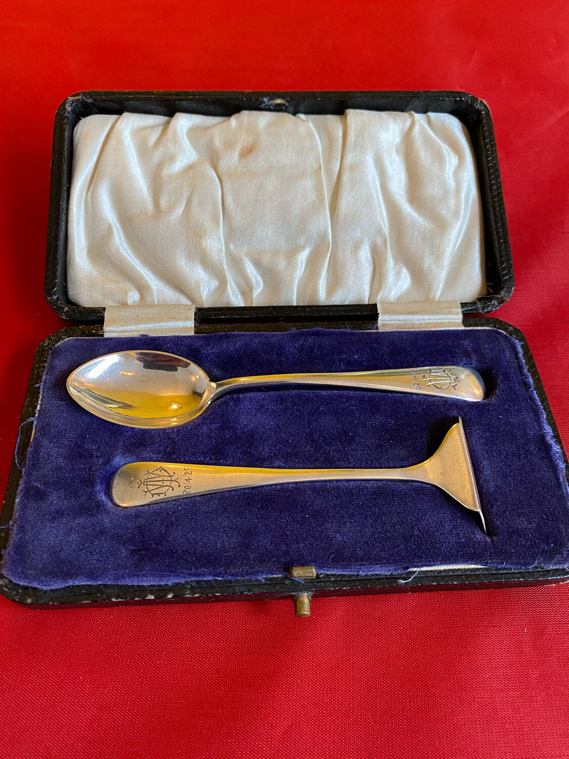 Silver Baby Tea Spoon And “Pusher” Set - Dated And Hallmarked 1926
