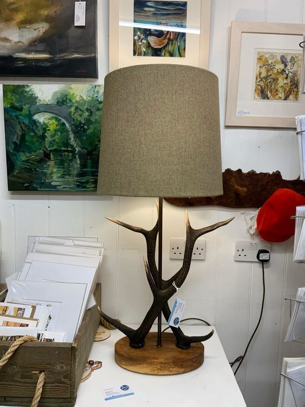 Antler Oak Table Lamp