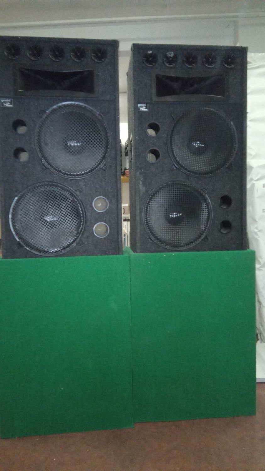 Coppia Diffusori Gemini DJ Speaker by Rhino Coppia Diffusori Gemini DJ Speaker by Rhino