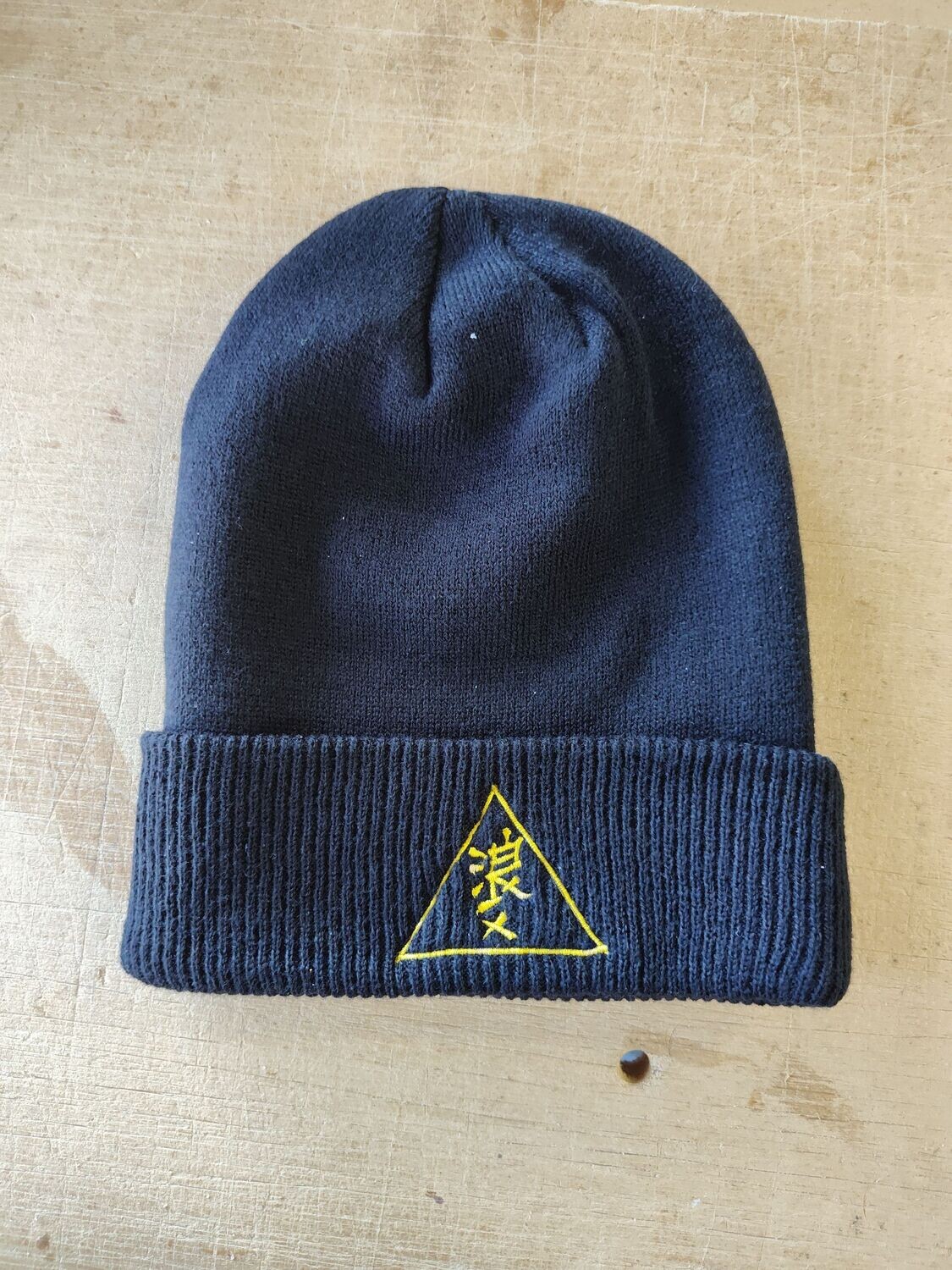 Ronin Triangle Logo Beanie - Yellow logo
