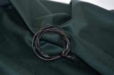 Sznurek woskowany do zawieszek - CZARNY