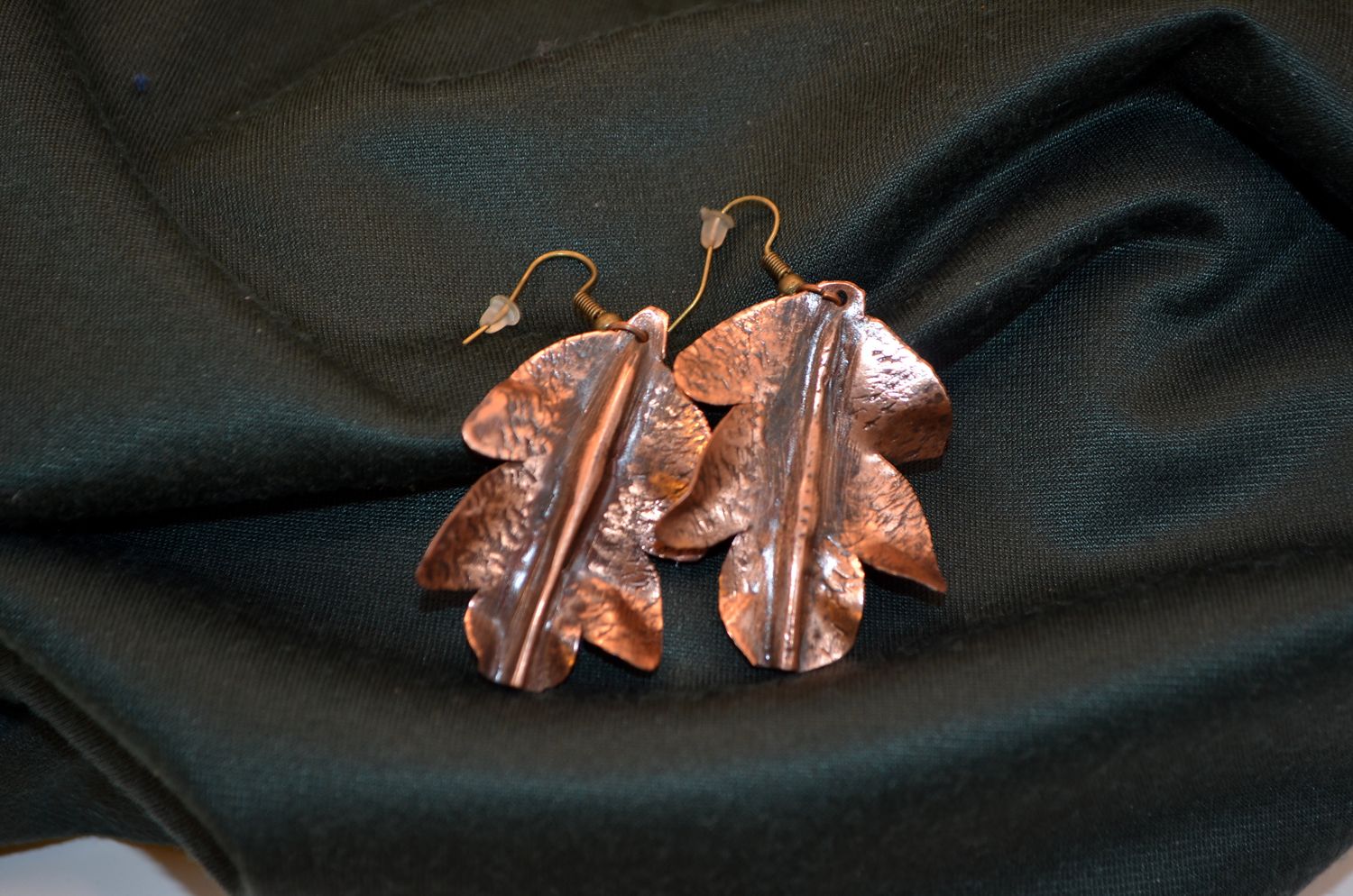 Kolczyki miedziane – liście (rękodzieło)
