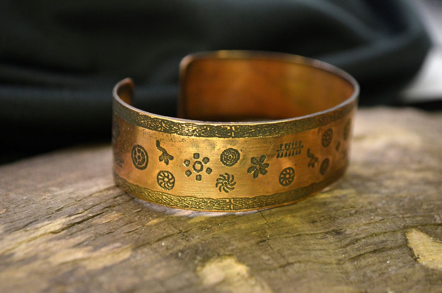 Bransoleta miedziana – motyw słowiański (wytrawiana chemicznie)