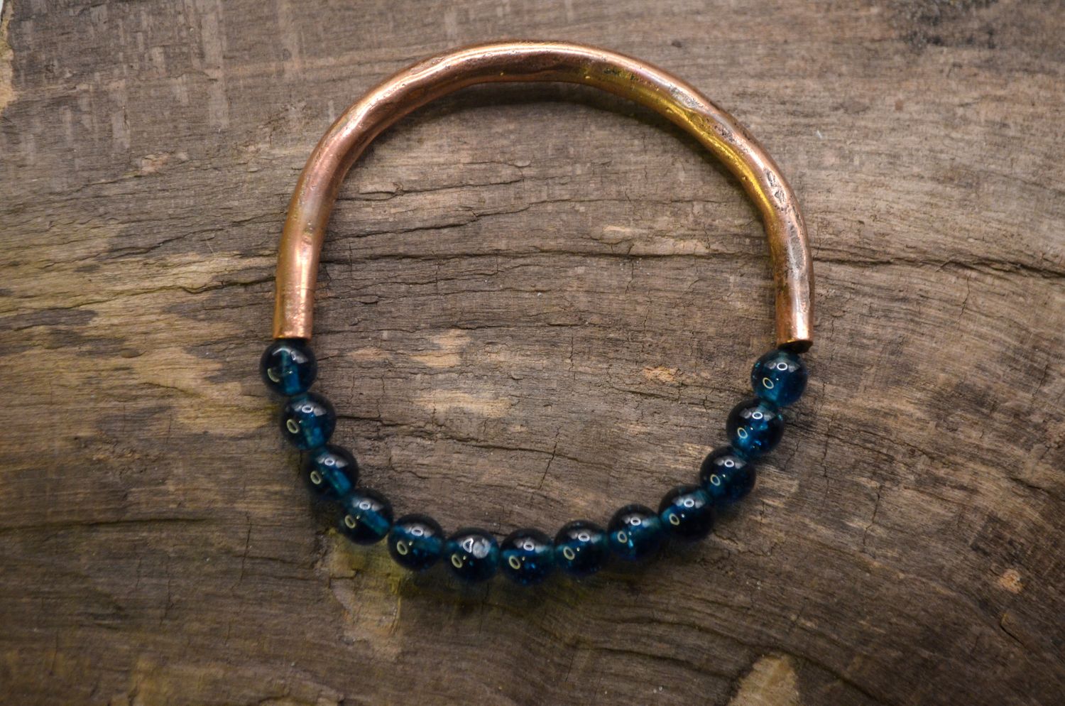 Bransoletka niebieski/ szmaragdowy kwarc i miedź – rękodzieło