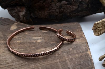 Miedziany zestaw bransoleta i pierścień – ręcznie puncowany, handmade