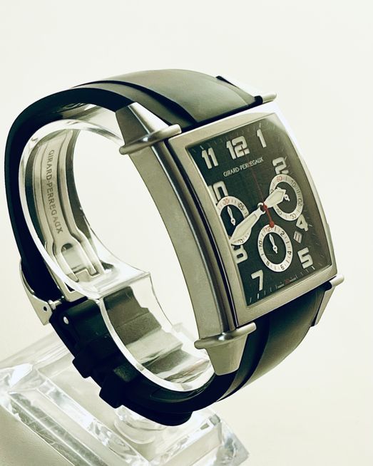 Girard Perregaux Vintage 1945 Automatik Chronograph Lim. 999