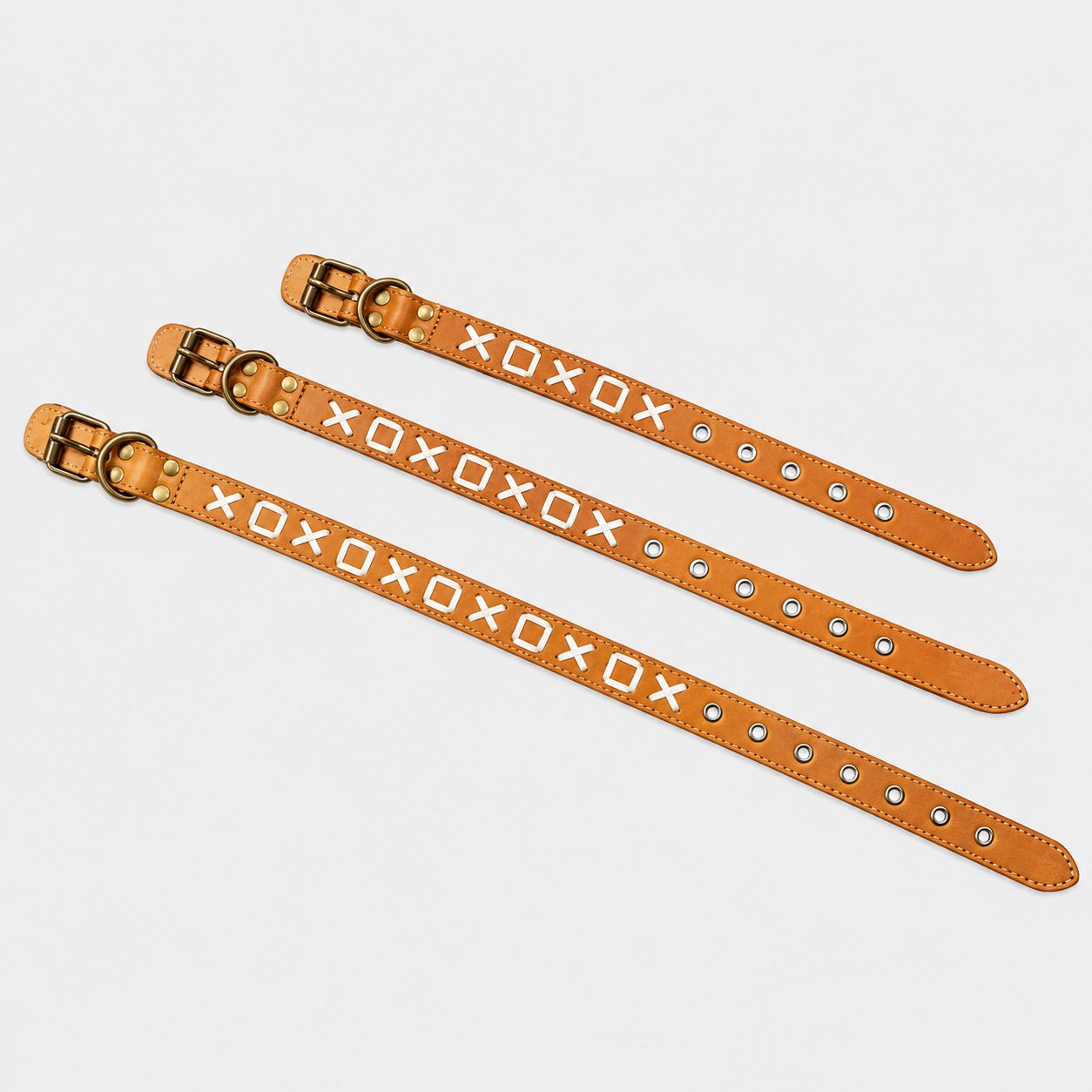 Small XO Dog Collar: Tan