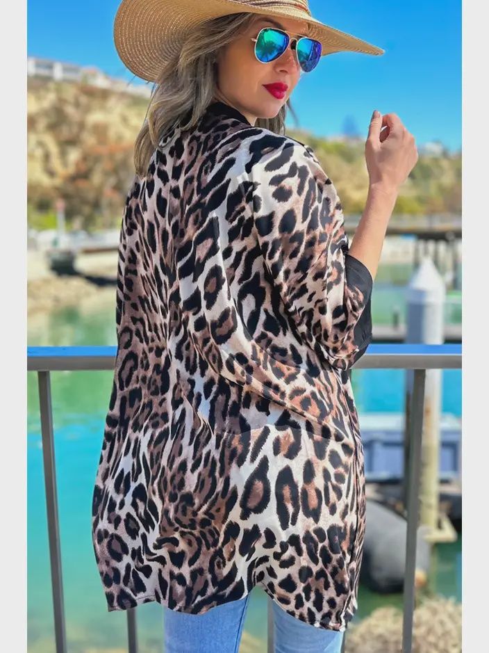 Leopard Printed 3/4 Sleeve Kimono