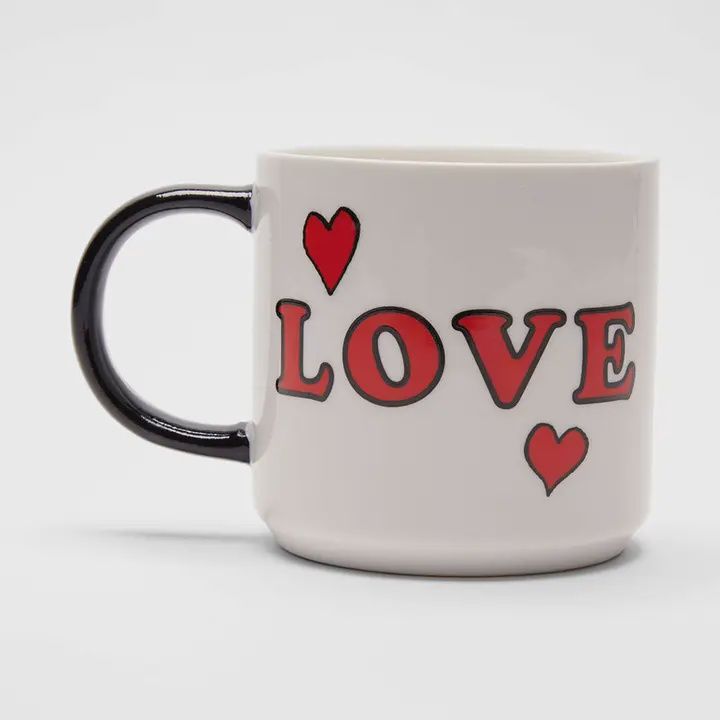Peanuts Love Mug
