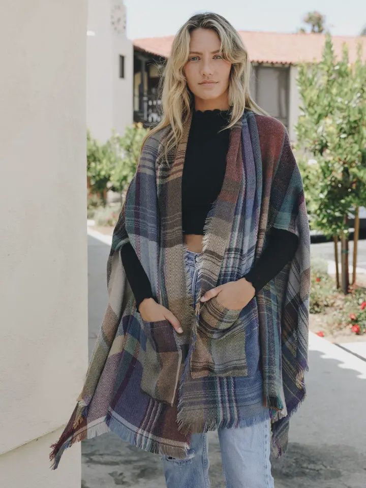 Multicolor Plaid Pocket Ruana