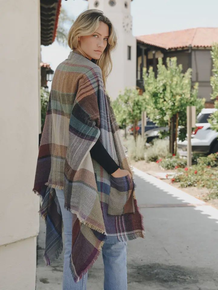 Multicolor Plaid Pocket Ruana