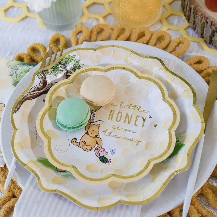 Honey Bear 78 Piece Party Tableware Set