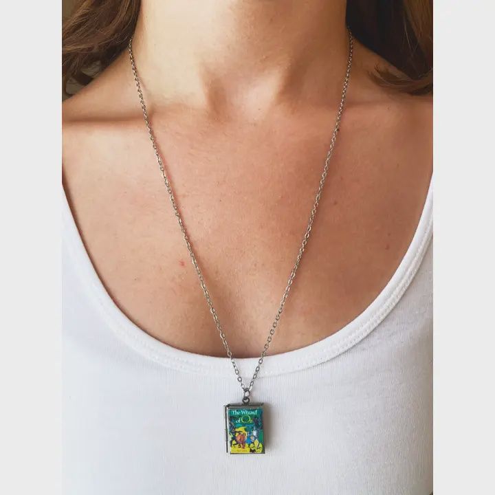Book Locket The Wizard Of Oz