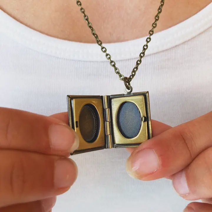 Book Locket Black Beauty