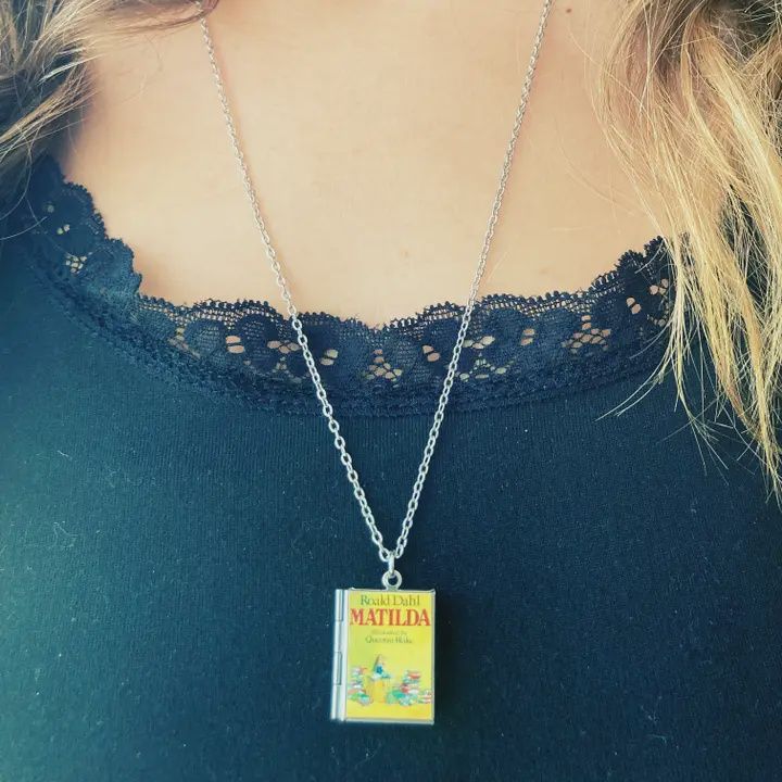 Book Locket Matilda