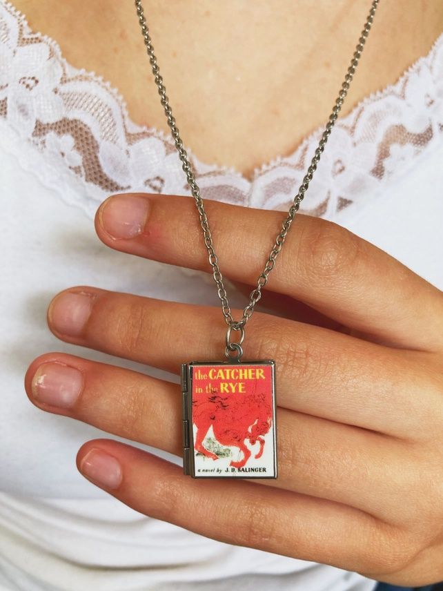 Book Locket the Catcher in the Rye