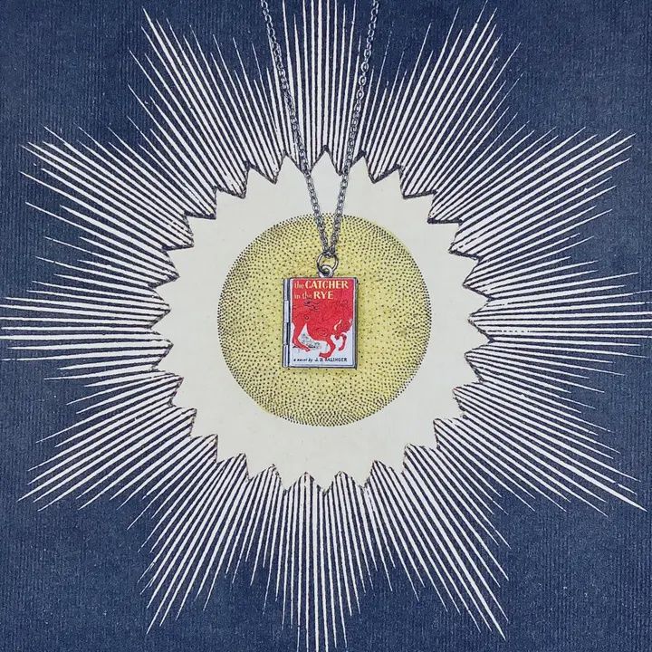 Book Locket the Catcher in the Rye