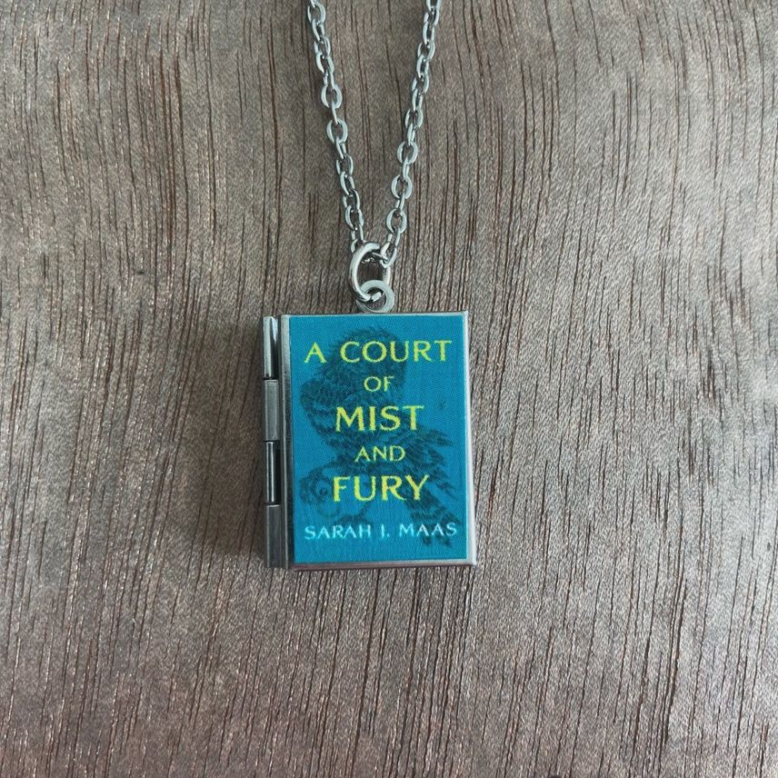 Book Locket A Court of Mist and Fury