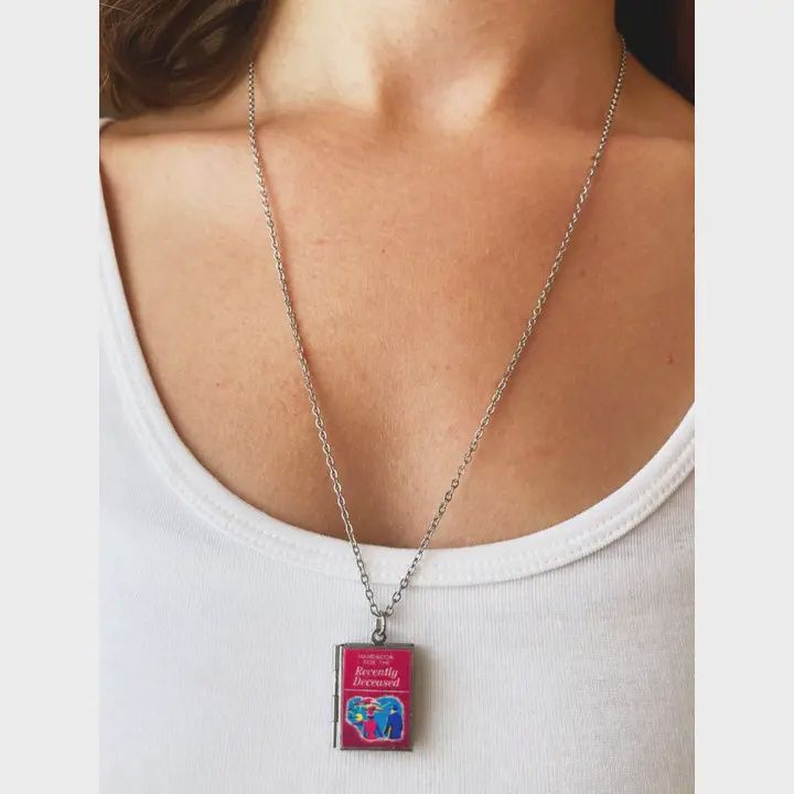 Book Locket Beetlejuice - Handbook