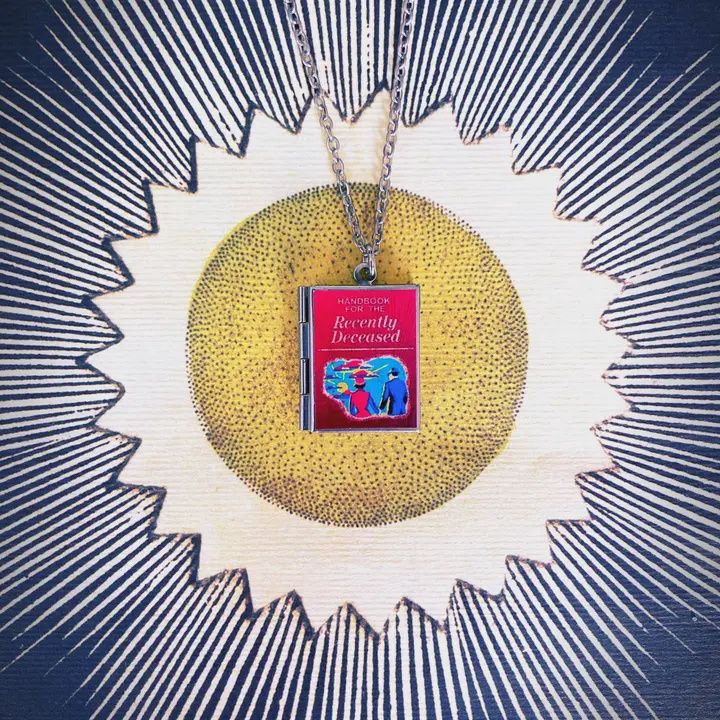 Book Locket Beetlejuice - Handbook