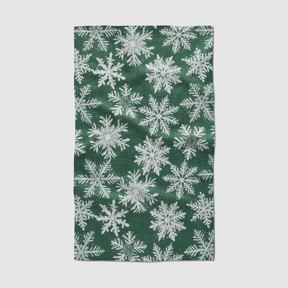 Snowy Days Green