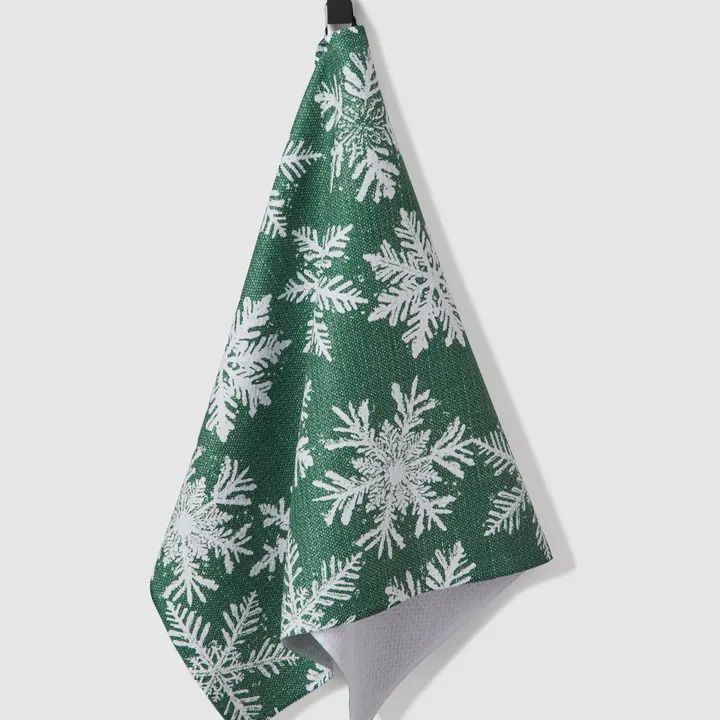 Snowy Days Green
