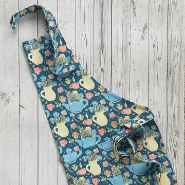 Tea Garden Apron