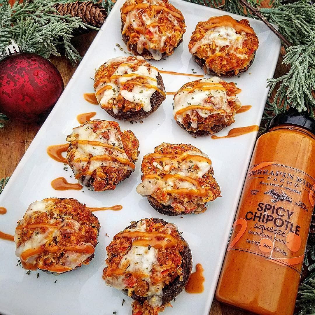 Sauce Chipotle Spicy Garnish Squeeze
