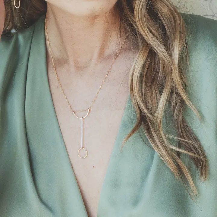 Silver Modo Line &amp; Circle Pendant Necklace