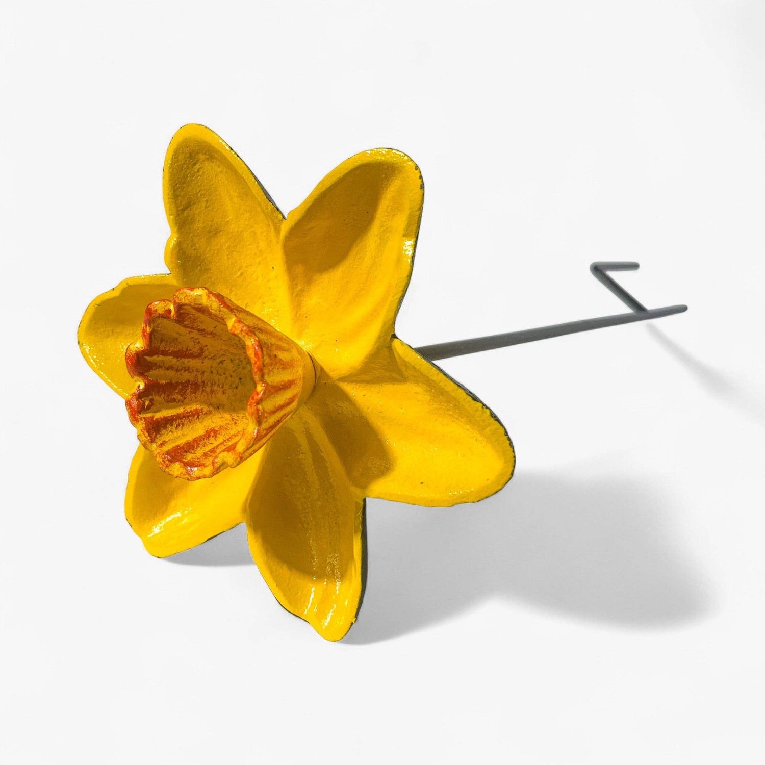 Daffodil Bird Feeder and Bath, Cast Iron Garden Stake Outdoor Decor
