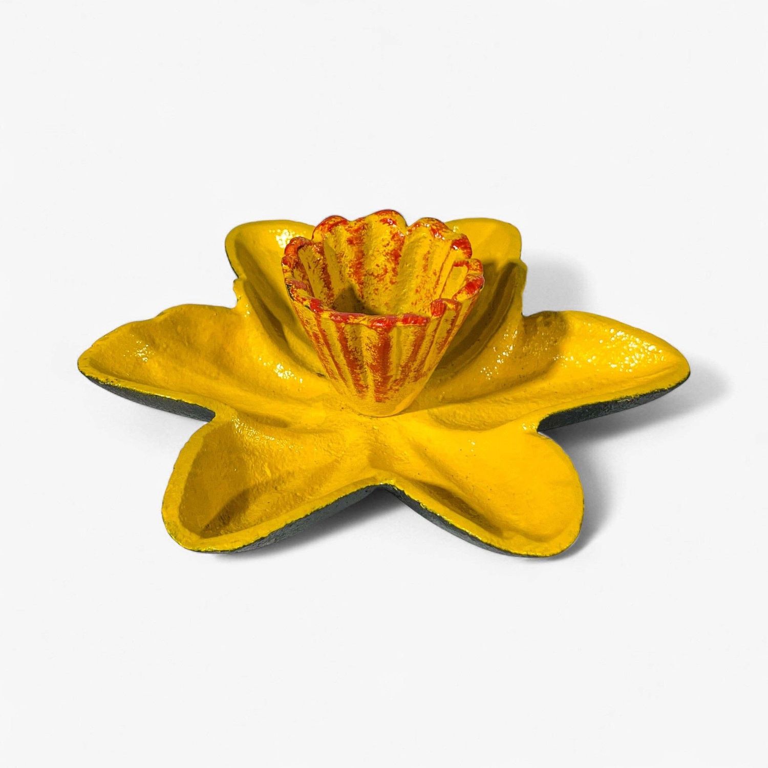 Daffodil Bird Feeder and Bath, Cast Iron Garden Stake Outdoor Decor