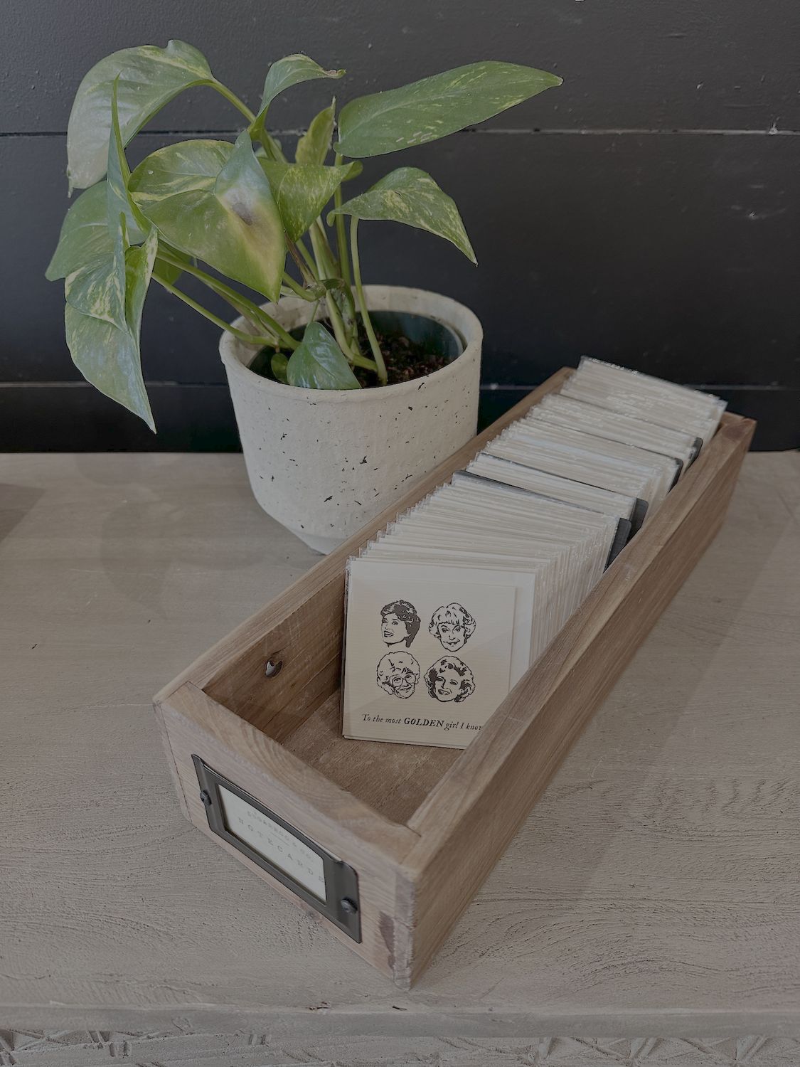 Recycled Pine Wood Notecard Holder Display with 4 Dividers