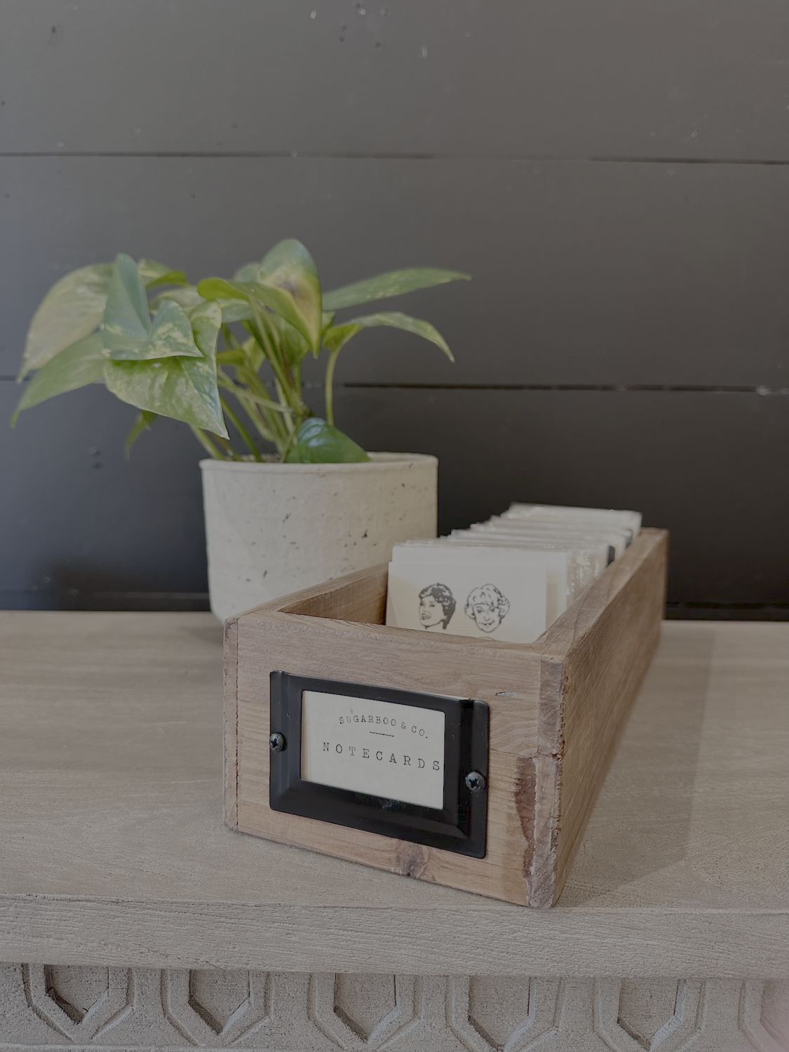 Recycled Pine Wood Notecard Holder Display with 4 Dividers