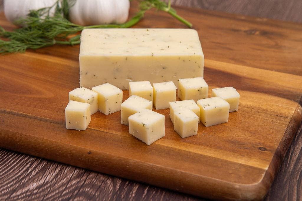 Garlic &amp; Dill Cheddar