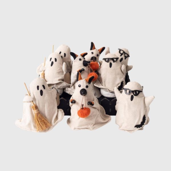 Ghosts Seasonal Decor