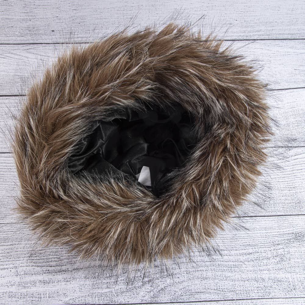 Plush Bucket Hat With Frosted Fur Trim