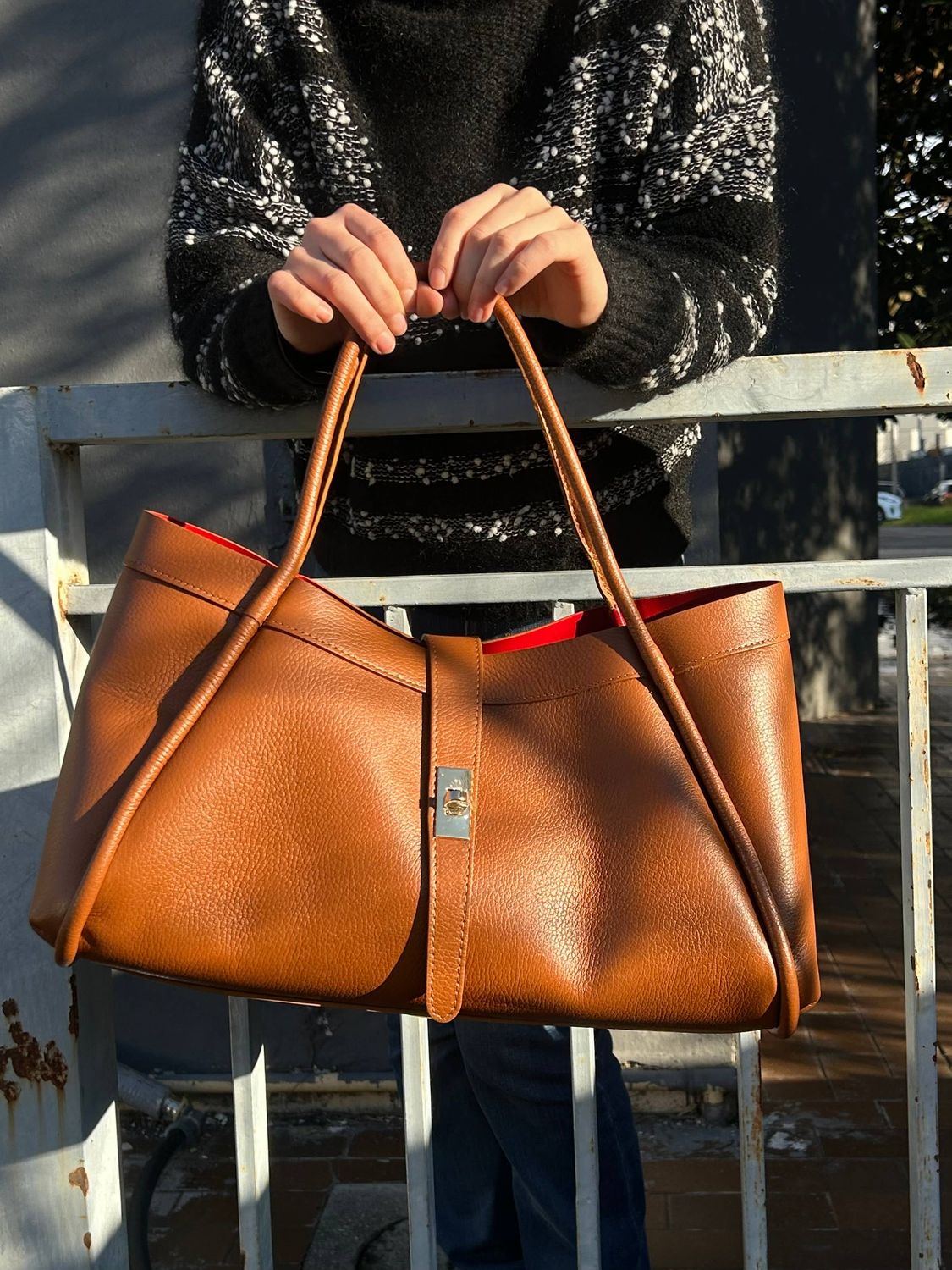 Elegant Large Genuine Leather Bag