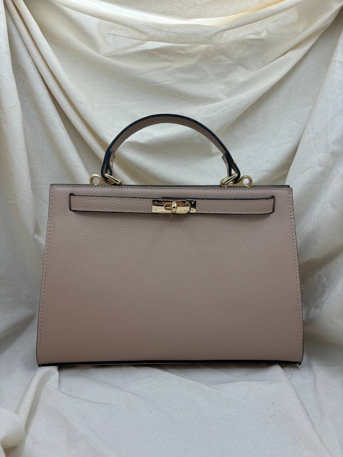 Large genuine leather handbag w/ shoulder strap