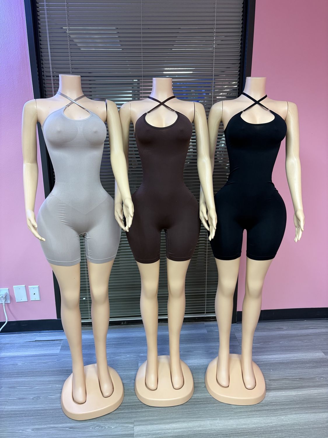 EVERYDAY BADDIE ROMPER