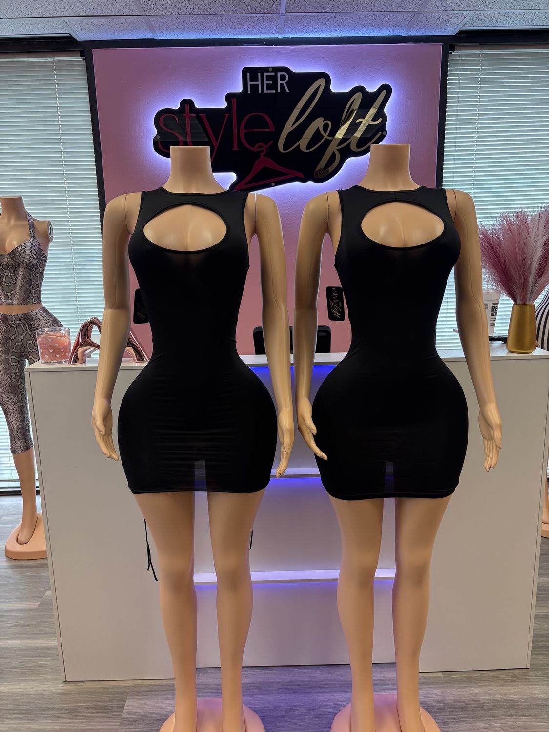Black backout lace dress