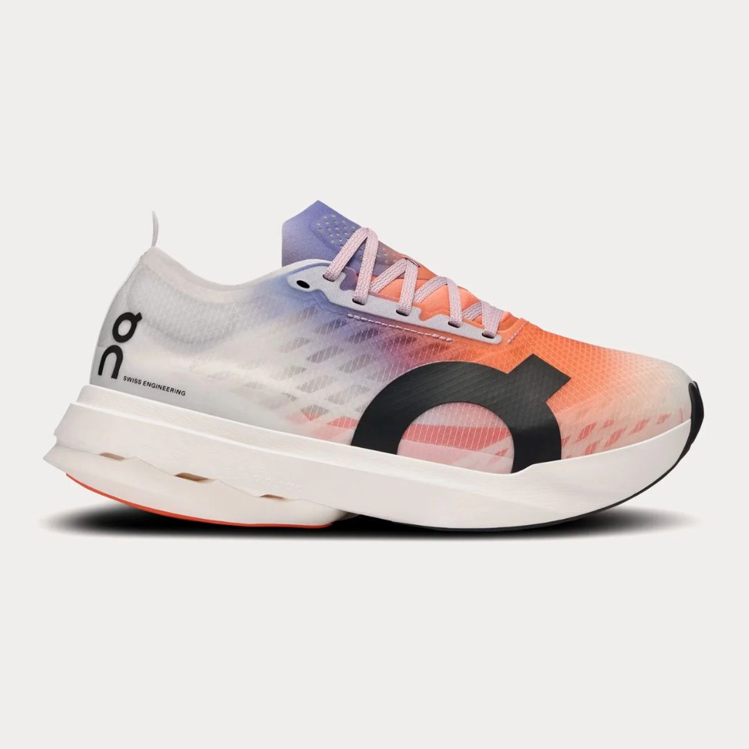 ON Cloud Boom Strike