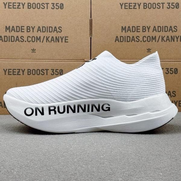 On Cloud Boom Strike LS - White