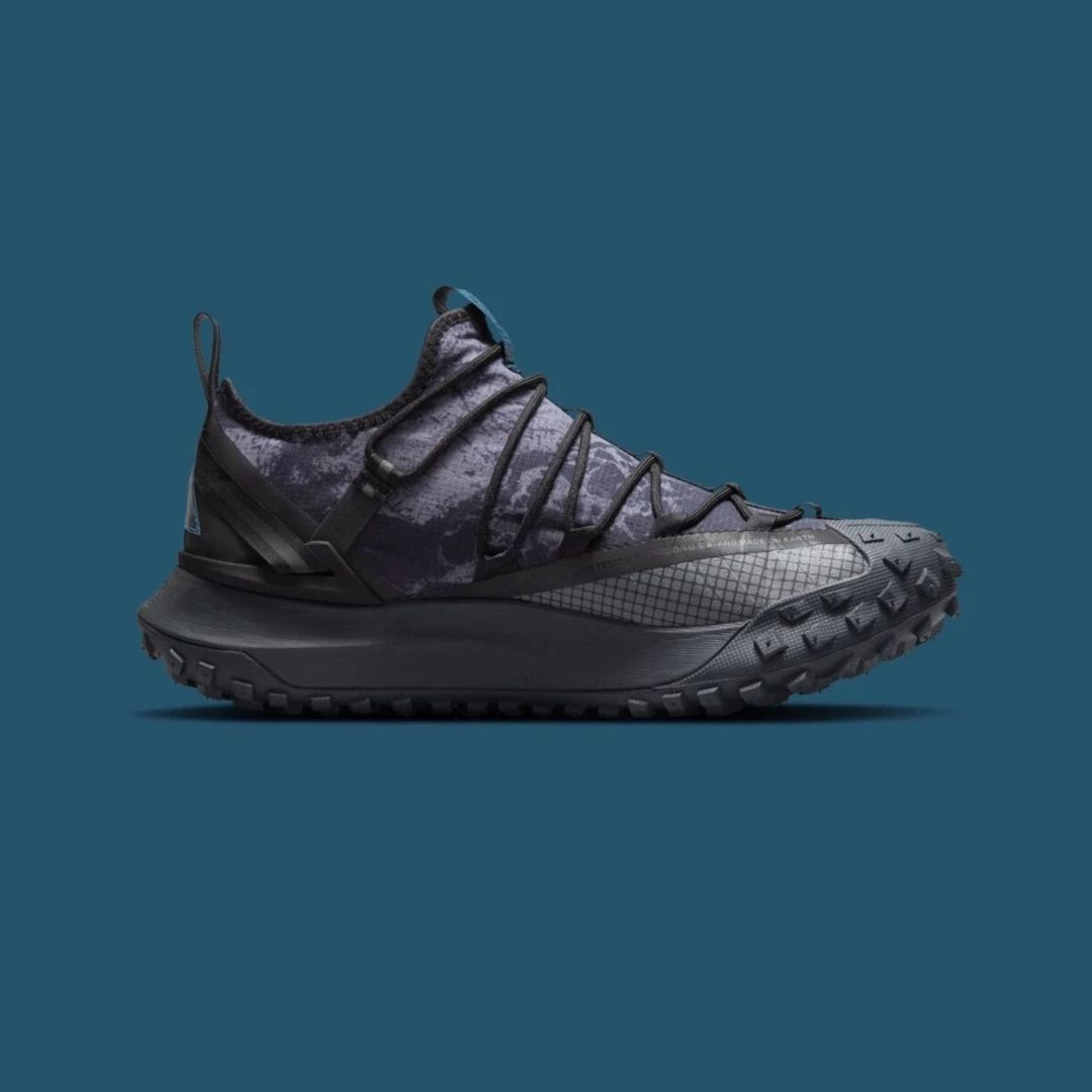 Nike ACG Mountain Fly Low - Black Green Abyss