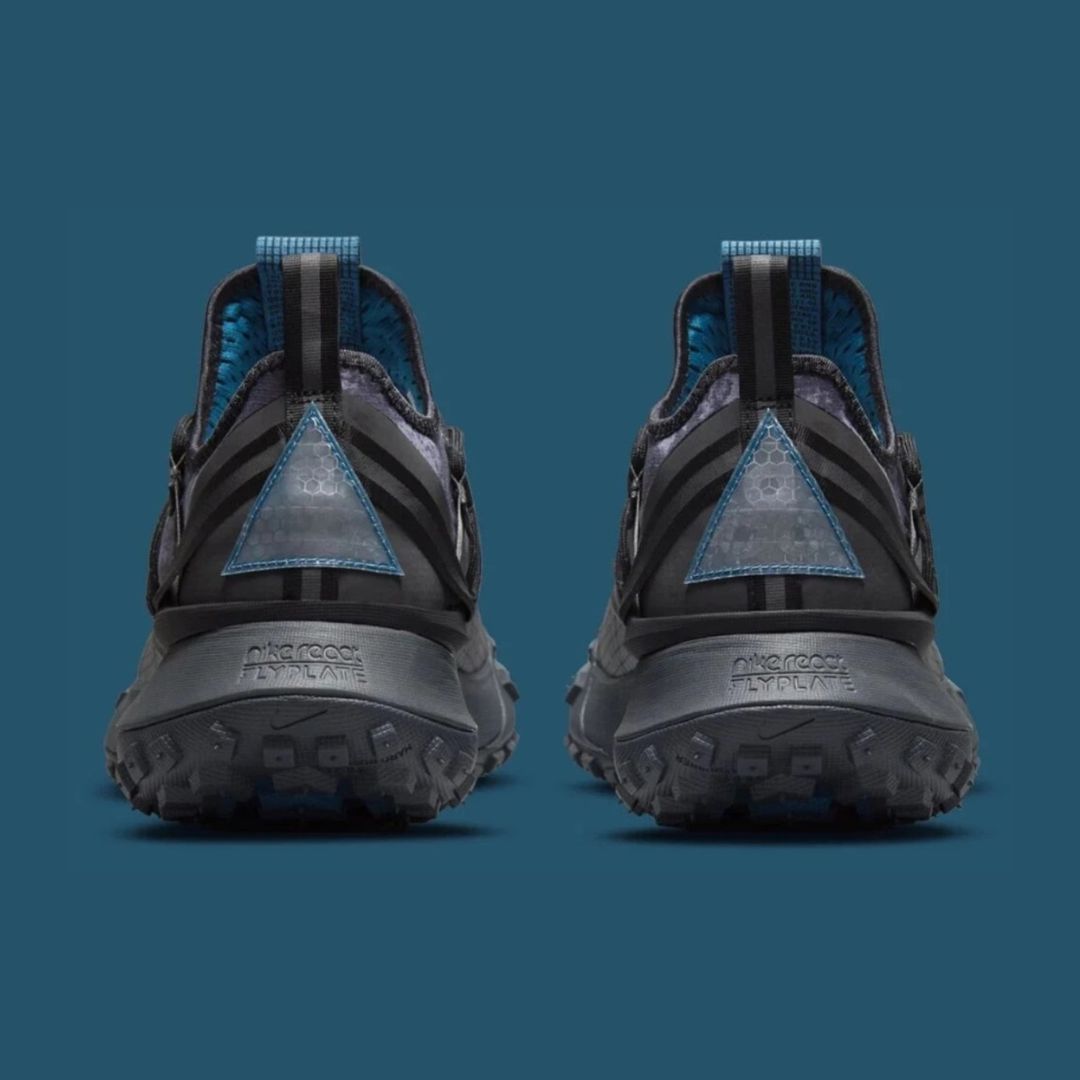 Nike ACG Mountain Fly Low - Black Green Abyss