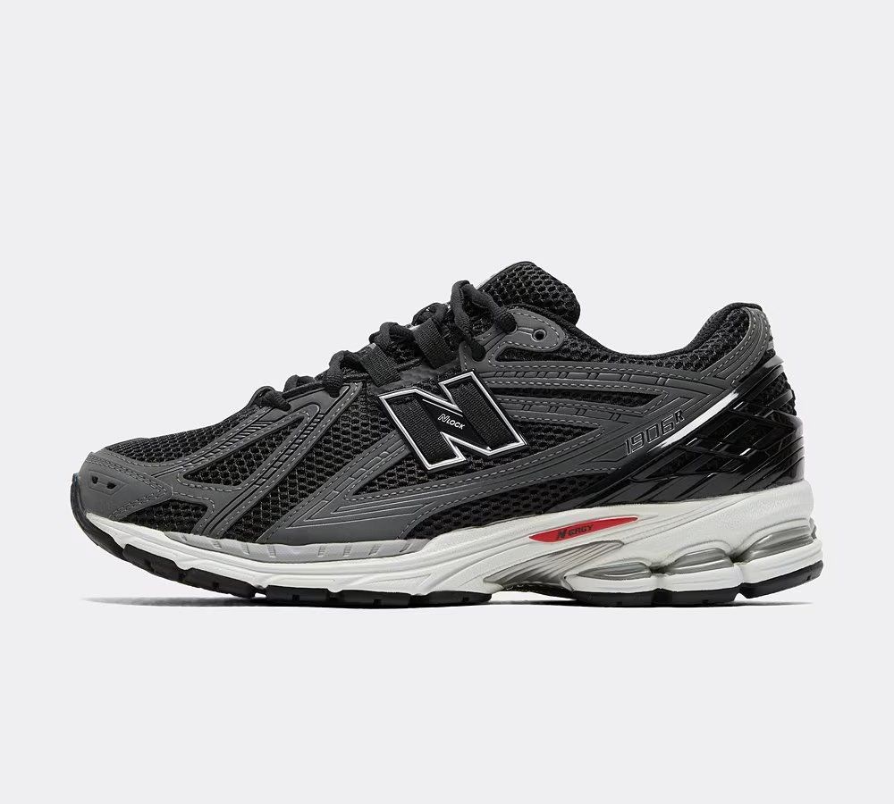 New Balance 1906R Black Gray