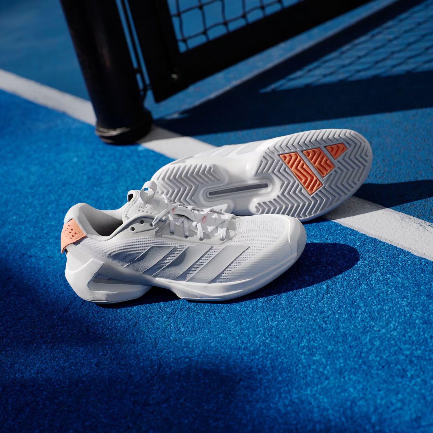 Adizero Ubersonic 5 Clay Cloud White/Beam Orange